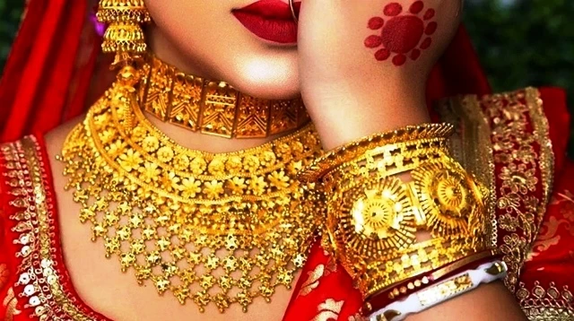 দেশের বাজারে বাড়লো সোনার দাম