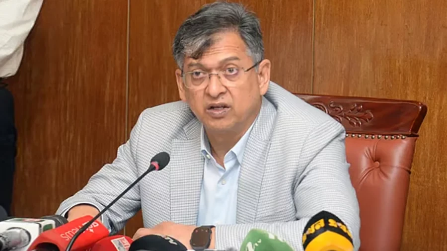 সংবিধানের ৭০ অনুচ্ছেদে সংশোধনী আনা হবে: স্বরাষ্ট্রমন্ত্রী