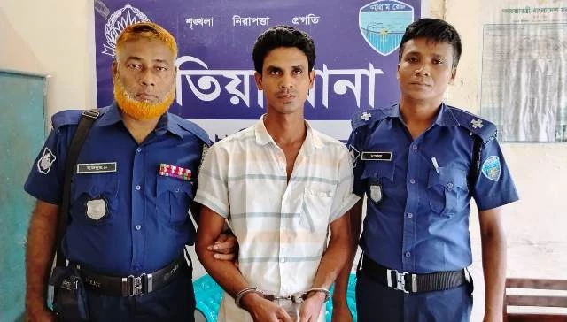 হাতিয়াতে চোরাই ডিজেল জব্দ, গ্রেপ্তার ১