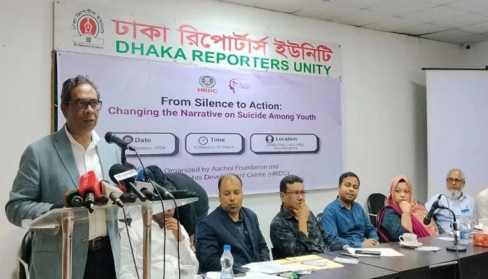 ডেঙ্গুর প্রকোপ চলতি মাসের শেষ থেকে বাড়তে পারে: স্বাস্থ্য প্রতিমন্ত্রী