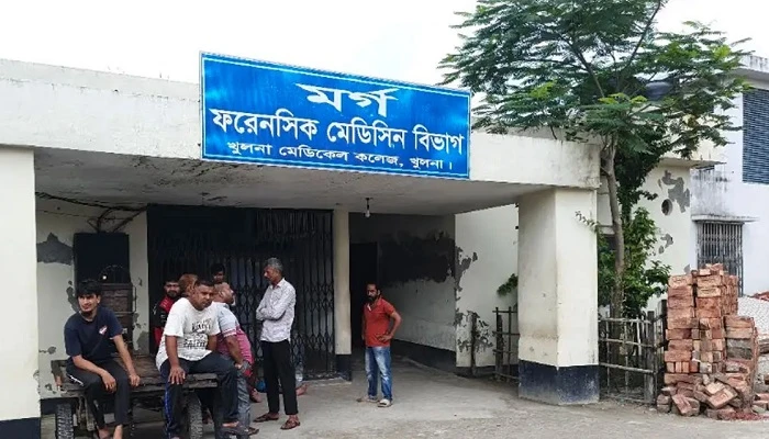 খুলনায় প্রকাশ্যে যুবককে গুলি করে হত্যা