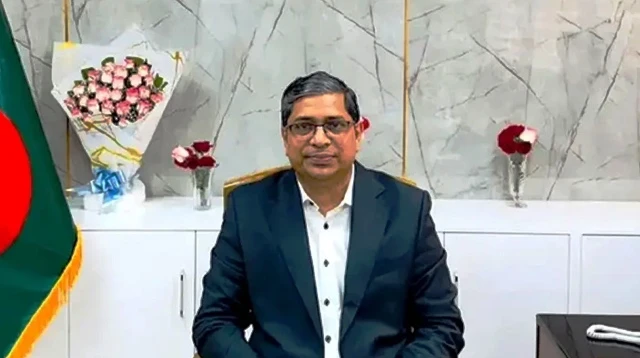 রাষ্ট্রপতির স্ত্রীও পাবেন ফ্যামিলি কার্ড, আবু সাঈদের জন্য ১ কোটি টাকা বরাদ্ধ