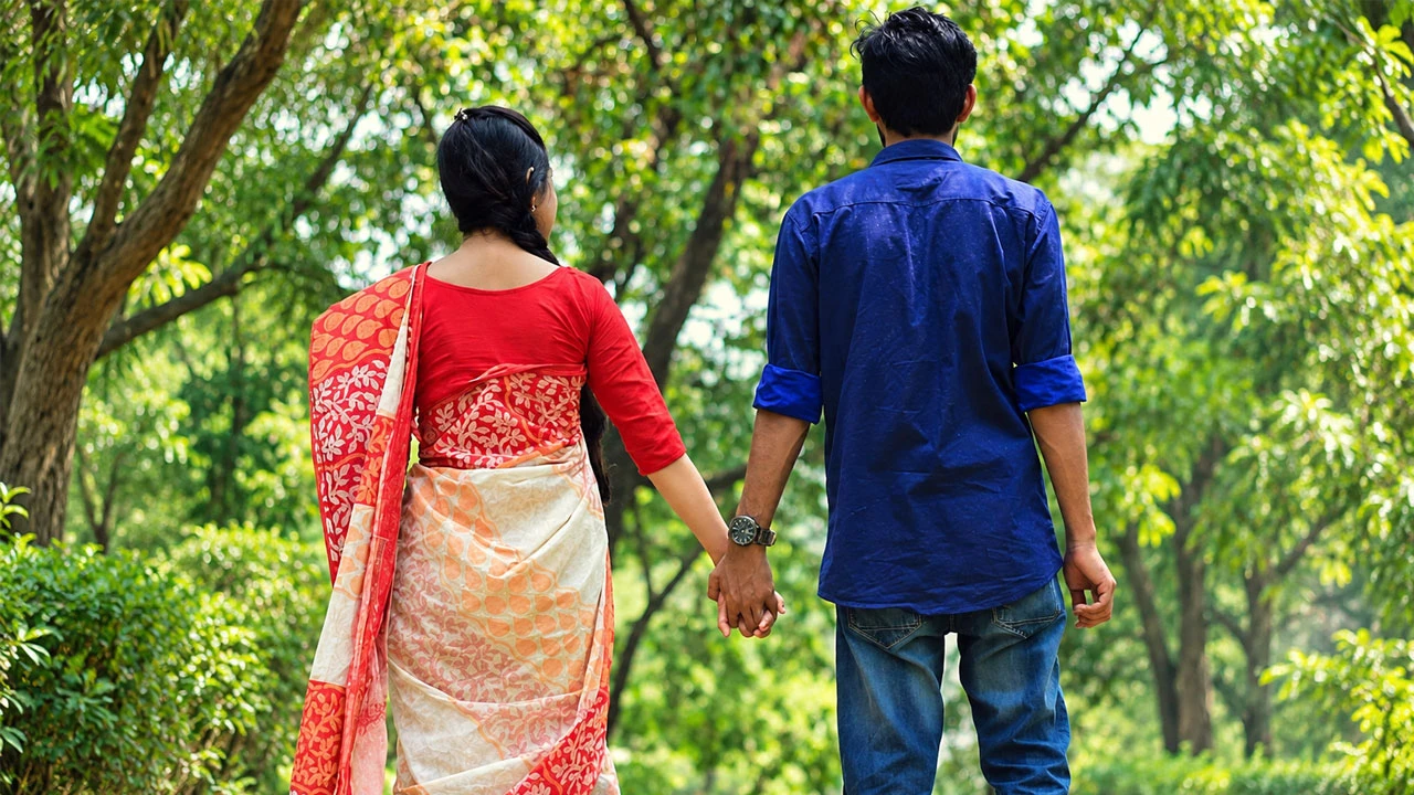 বয়ফ্রেন্ড দিবস আজ, প্রিয় মানুষকে দিন ছোট্ট চমক